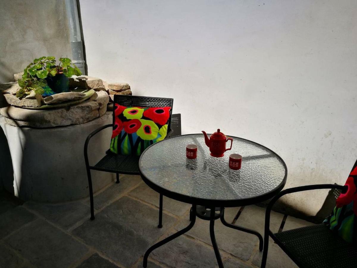 cres art studio lime apartment Extérieur photo